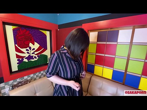 ❤️ Drăguță japoneză cu sâni mari se masturbează cu jucării sexuale și are un orgasm. Ea vorbește într-un interviu despre experiența ei de futut. Țâțe uriașe și păsărica păroasă gemând tare. Osakaporn ☑  at ro.rexporn-com.ru ﹏