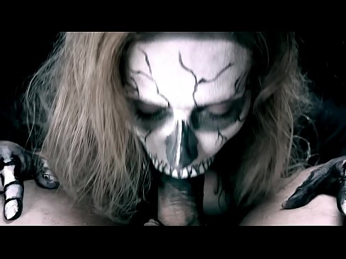 ❤️ Fată demonică sugând pula cu gura ei neagră și înghițind spermă. ☑ at ro.rexporn-com.ru ﹏