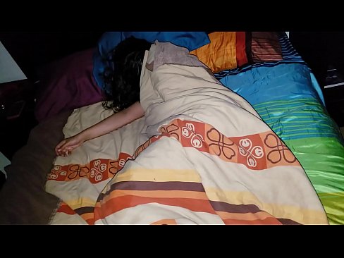 ❤️ Fiul vitreg care își ceartă tânăra mamă vitregă în timp ce ea doarme. ☑ at ro.rexporn-com.ru ﹏