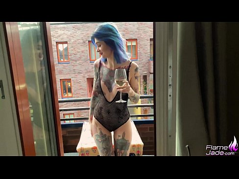 ❤️ Fată imensă care suge cu înghițitură și o fute cu pasiune sub cerul liber ☑ at ro.rexporn-com.ru ﹏